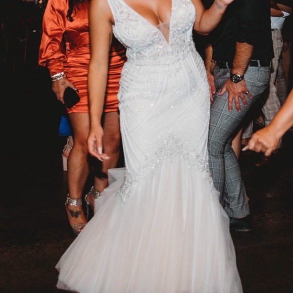 Badgley Mischka wedding gown Charlize in sand and ivory - Picture 6 of 8